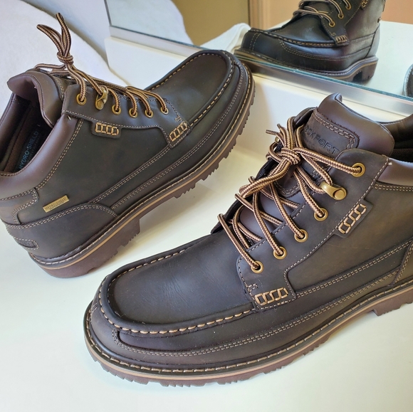 rockport moc toe shoes